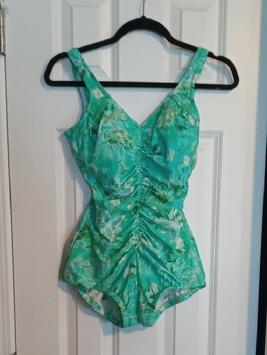 no brand Other - Floral Ruched One-Piece Swimsuit - Green